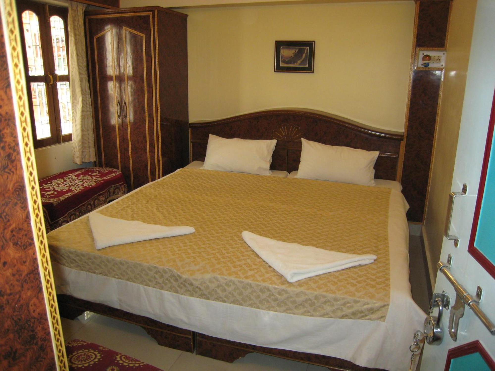 Kedareswar B&B, Varanasi
